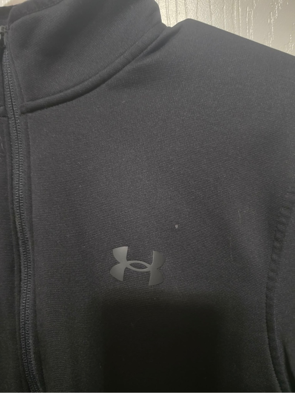 Under Armour Black Half-Zip Lightweight Pullover